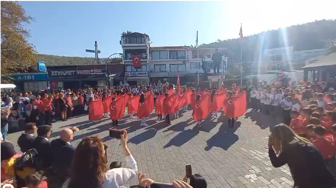 29 EKİM CUMHURİYET BAYRAMINI COŞKUYLA KUTLADIK